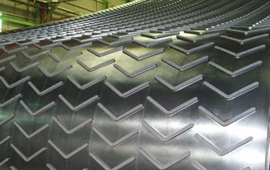 v-pattern-chevron-belt